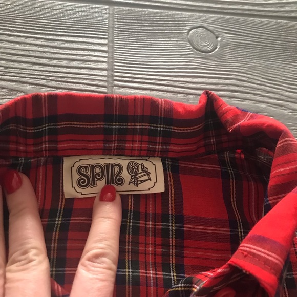 SPIN UNION LABEL Red Plaid Button Down Vintage Blouse - Picture 5 of 8